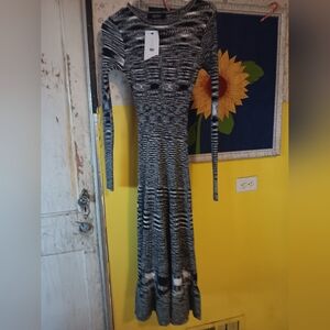 AKIRA NWT Monochrome Long Sleeve Dress